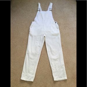 RARE FREE PEOPLE EYELET PATCHWORK WHITE OVERALLS 10